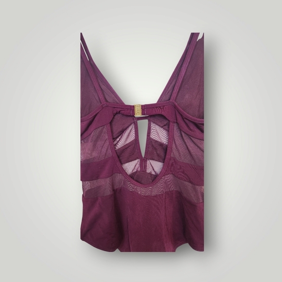 Jets Austalia Jessika Allen Plunge One Piece maroon bodysuit size 8 - Picture 9 of 16